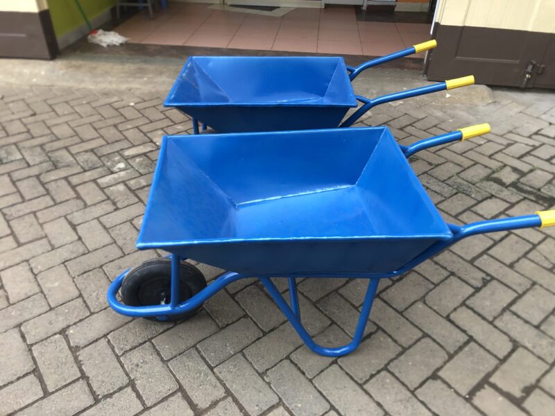 Wheelbarrow - Image 5